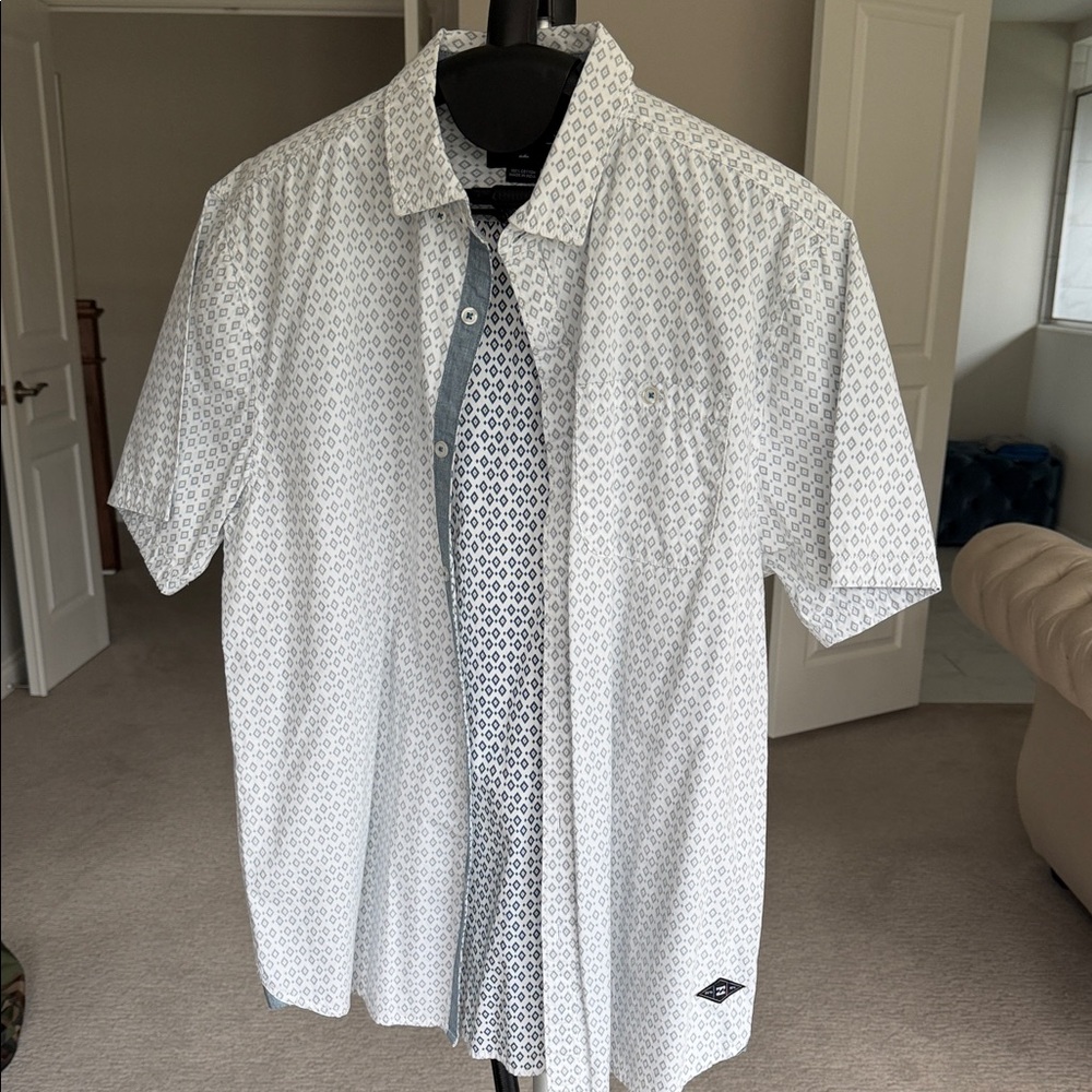 Men's White Printed Short-Sleeve Shirt - Casual Button-Up Billabong